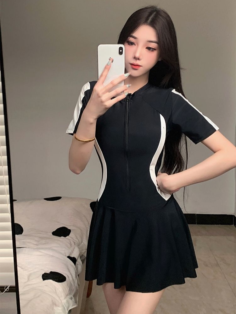 2026 New Women's Modest One Pi - Swimwear ulasan dan harga